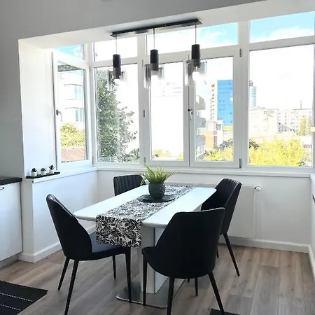 Sky View - Luxury - Sanador Victoriei דירה *