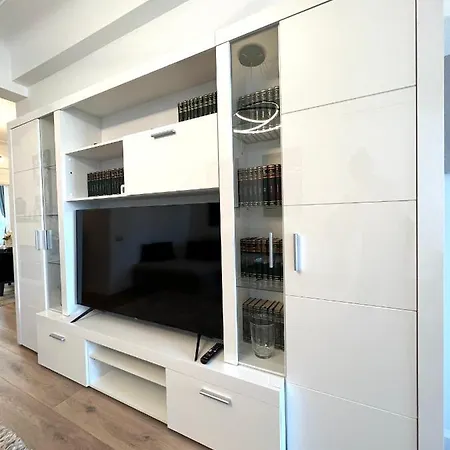 Appartement Sky View - Luxury - Sanador Victoriei Boekarest