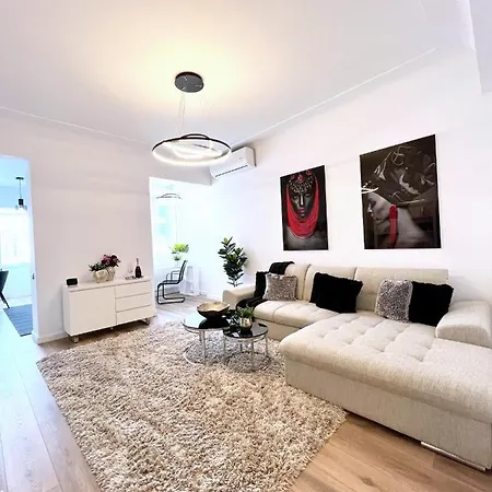 شقة Sky View - Luxury - Sanador Victoriei *