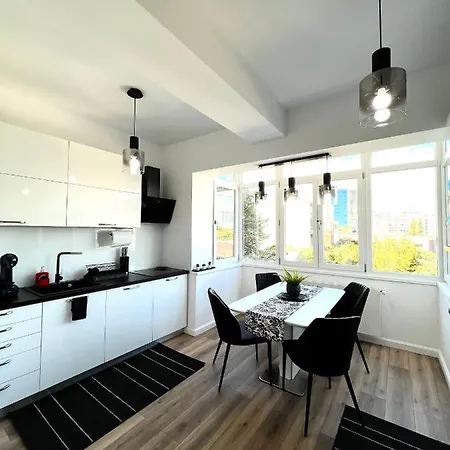 Sky View - Luxury - Sanador Victoriei * بوخارست