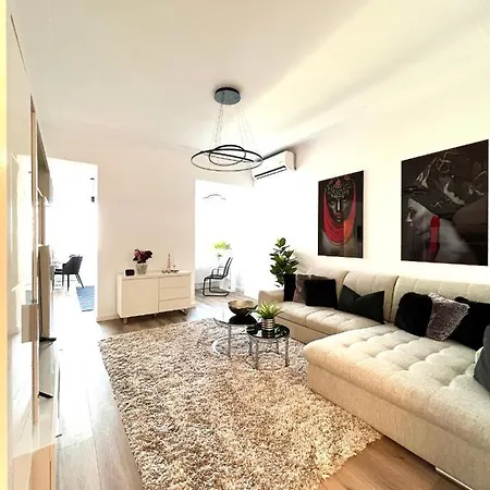 شقة Sky View - Luxury - Sanador Victoriei *
