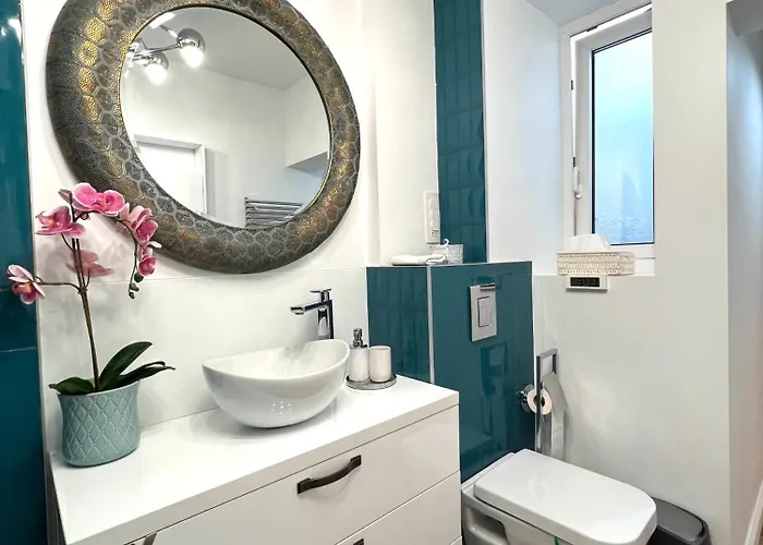 Sky View - Luxury - Sanador Victoriei Apartman *